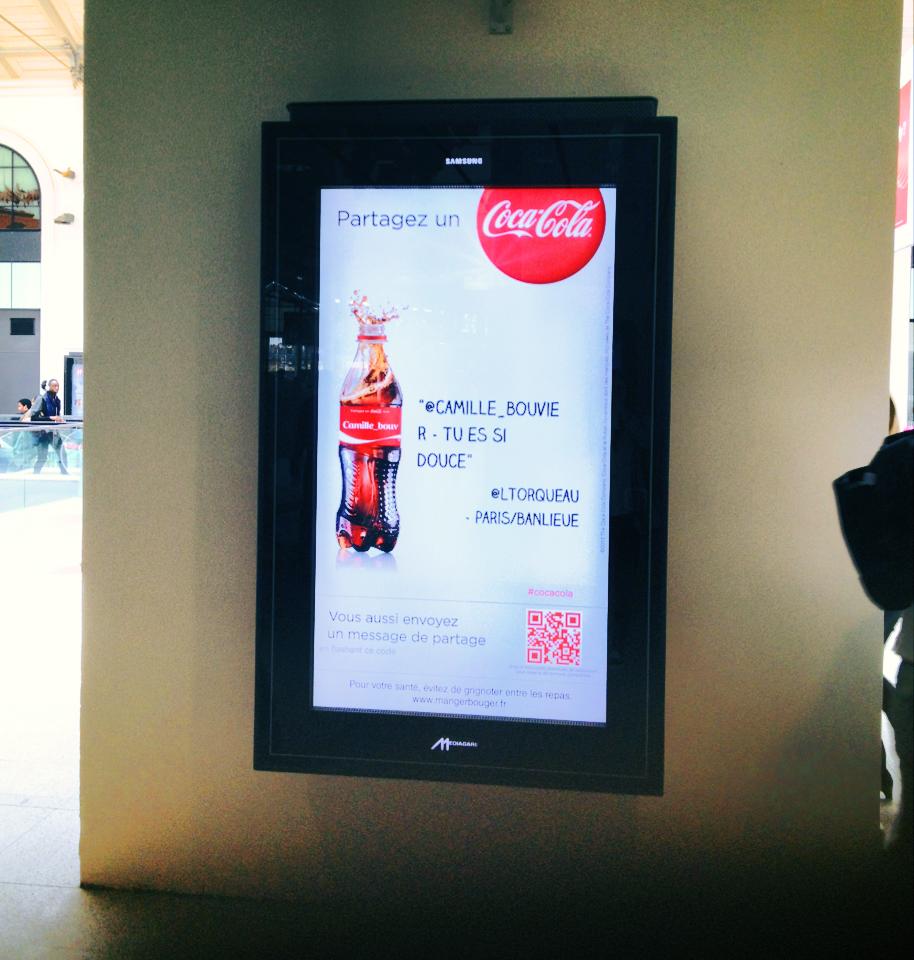 Partagez un Coca-Cola avec vos amis dans la ville de votre choix! 
