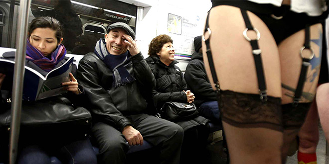 No pants Subway Ride 2014 event paris 