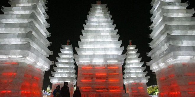 Festival scultures neige et glace harbin chine spectaculaire