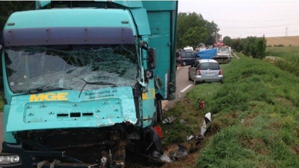 accident minibus nangis poids lourd enfants morts