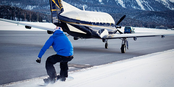 jamie barrow snowboard exploit avion