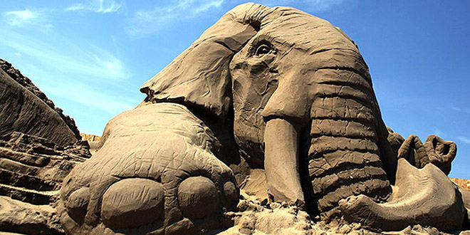 sculpture sable elephant