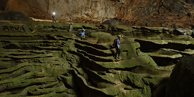 Hang Son Doong grotte Vietnam visiteur