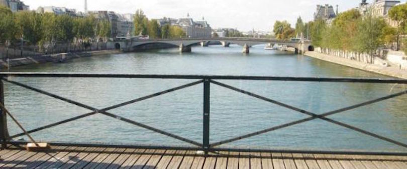 pont-des-arts-paris-vitres-plexiglas