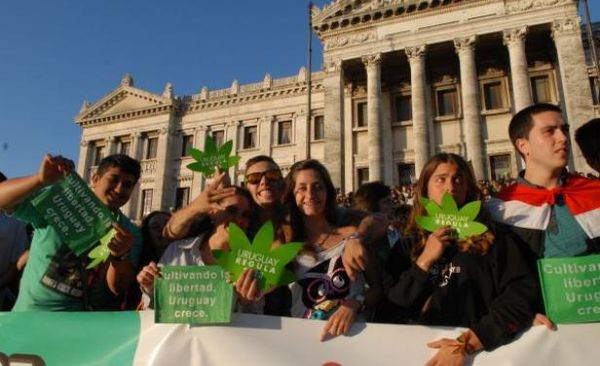 uruguay-villes-incontournable-pour-les-fumeurs-de-cannabis