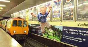 un-bebe-tombe-en-poussette-sur-les-rails-dun-metro-londonien